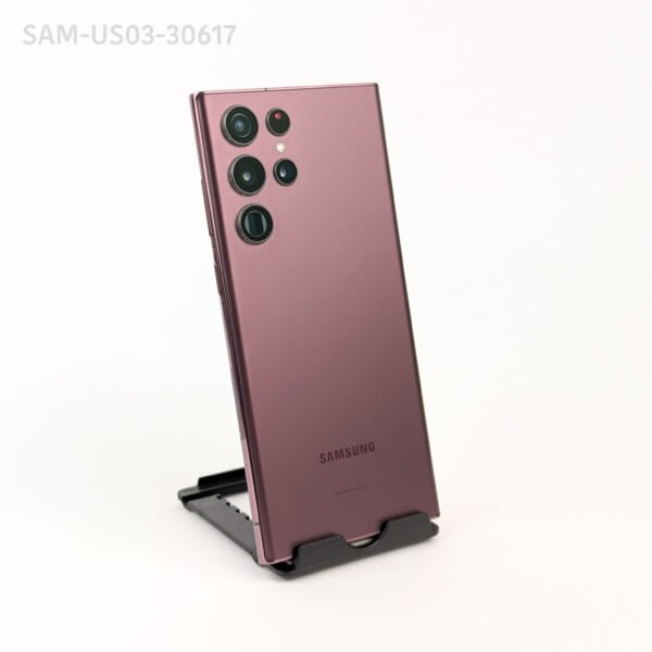 Samsung Galaxy S22 Ultra 128GB Burgundy - Usado 8.9/10 -Pantalla con golpe Leve en esquina superior